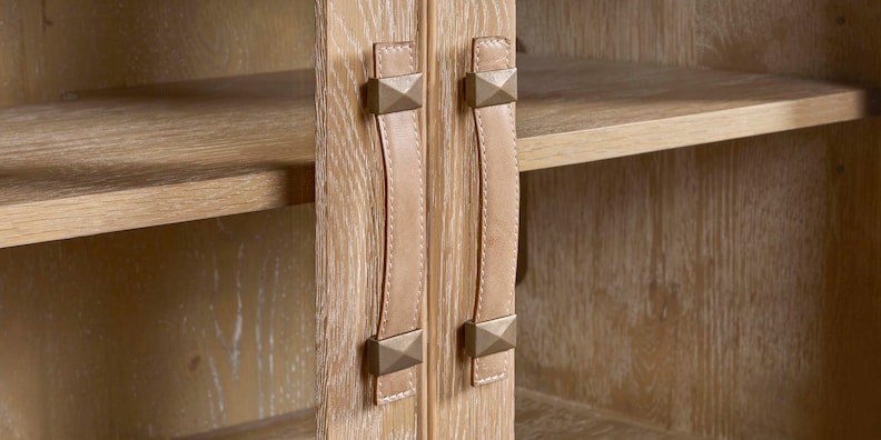Three Door Console image number 5