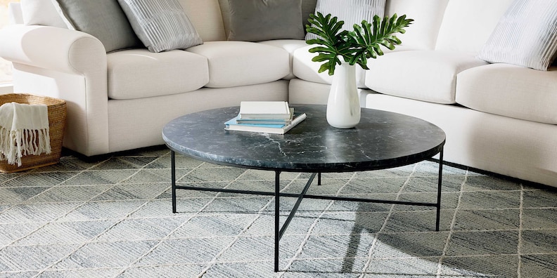 Round Cocktail Table image number 1