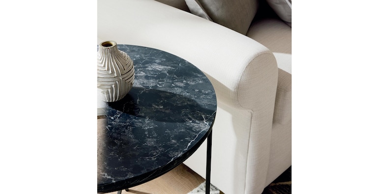 Round End Table image number 2