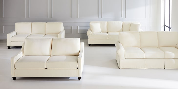 Classic Sofa image number 1